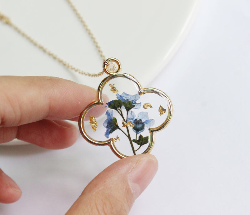 1pcs  Handmade Gold leaf and forget-me-not dried flowers pressed flower pendant jewelry