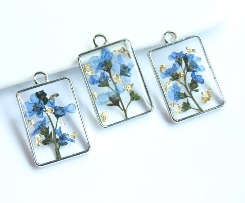 1pcs Handmade Forget-me-not and gold leaf pressed flower pendant jewelry Rectangle 21x34mm