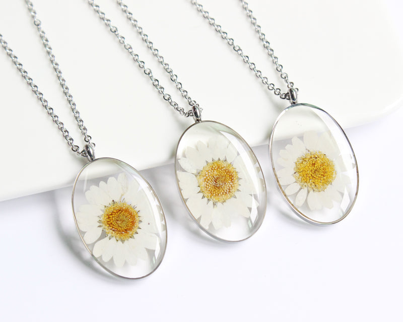 1pcs Handmade flower jewelry,Chrysanthemum Oval  pressed flower pendant necklace