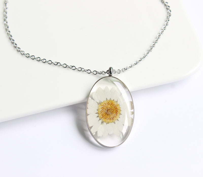 1pcs Handmade flower jewelry,Chrysanthemum Oval  pressed flower pendant necklace