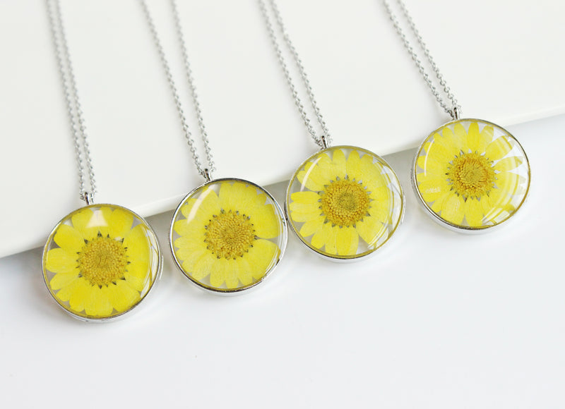 1pcs yellow chrysanthemum pressed flower pendant necklace, Real Flower Jewelry Necklace