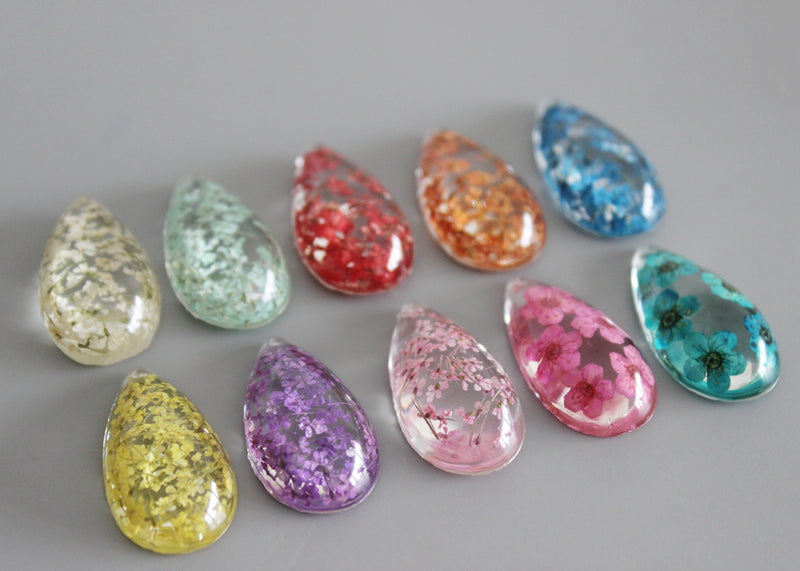 2pcs Teardrop Handmade resin flower Pendant Charm, flower pendant pendant necklace