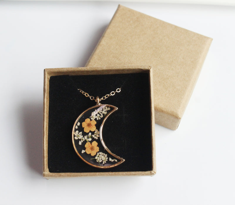 1pcs Crescent moon Pressed Flower Pendant necklace Earrings