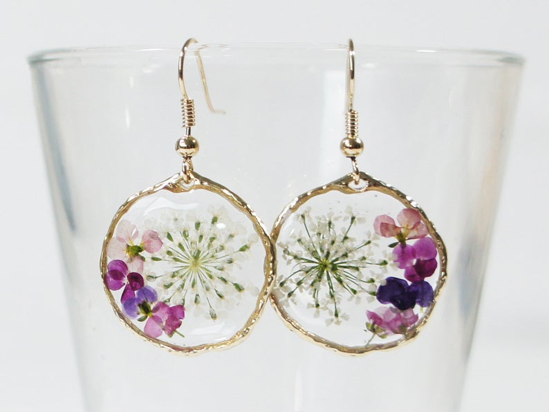 Handmade resin dried flower earrings